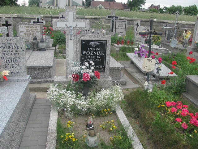 Grób Antoni Woźniak