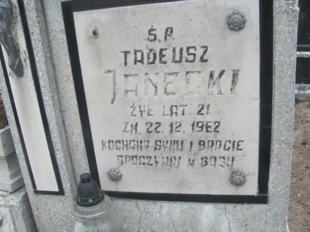 Tadeusz Janecki 1939 Strzelce Wielkie - Grobonet - Wyszukiwarka osób pochowanych